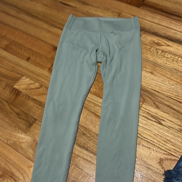 All in motion Girls 10-12 mint leggings - Picture 3 of 5